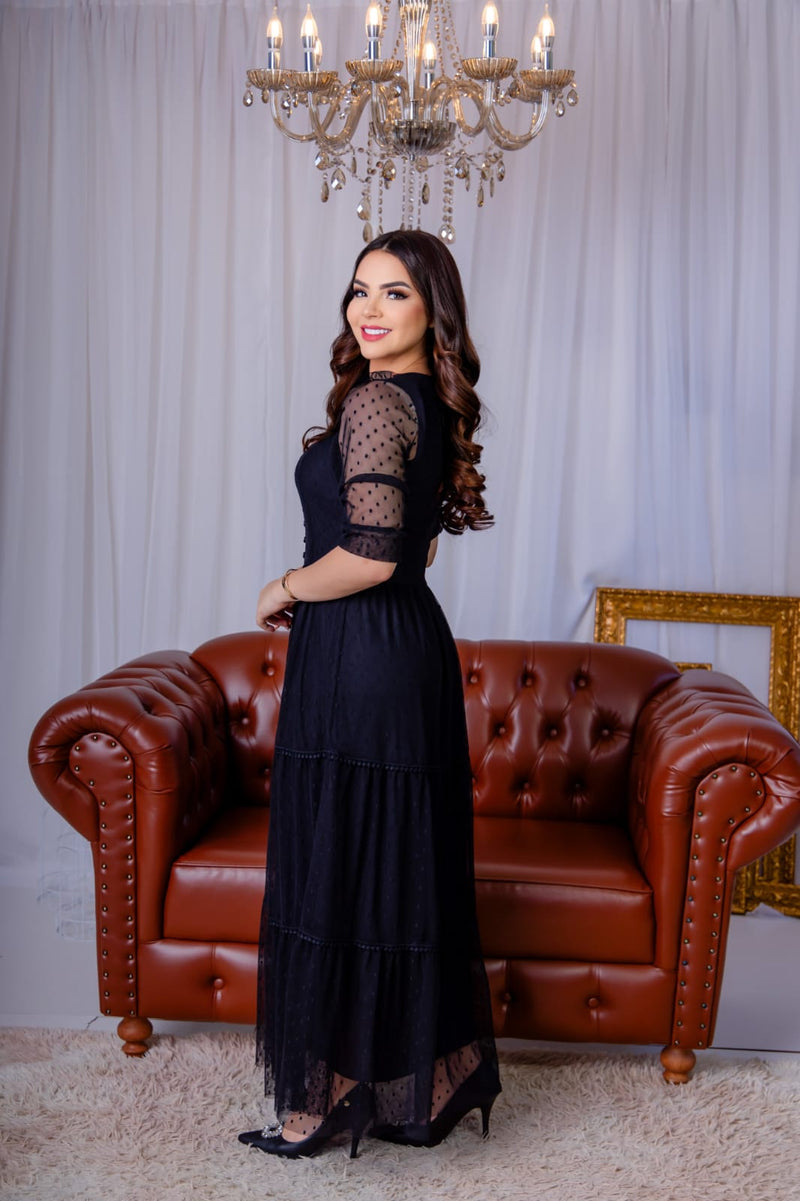 Sinta-se Linda e Confortável: Vestido Alice, o Vestido Perfeito para Celebrar Momentos Especiais!