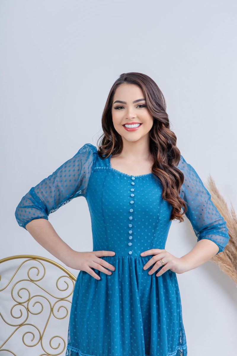 Sinta-se Linda e Confortável: Vestido Alice, o Vestido Perfeito para Celebrar Momentos Especiais!