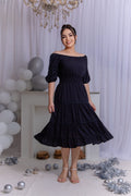 Deslumbre-se com o Vestido Laís: Leveza e Sofisticação em Cada Detalhe!