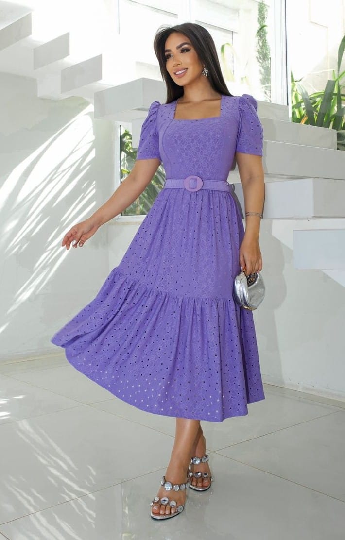 Vestido Longuete em Malha Lese: Elegância Clássica e Conforto para Todas as Ocasiões