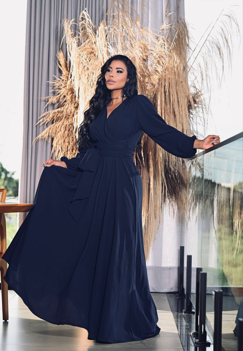 Vestido Elegante em Crepe de Seda: Conforto, Sofisticação e Ajuste Perfeito para Momentos Especiais