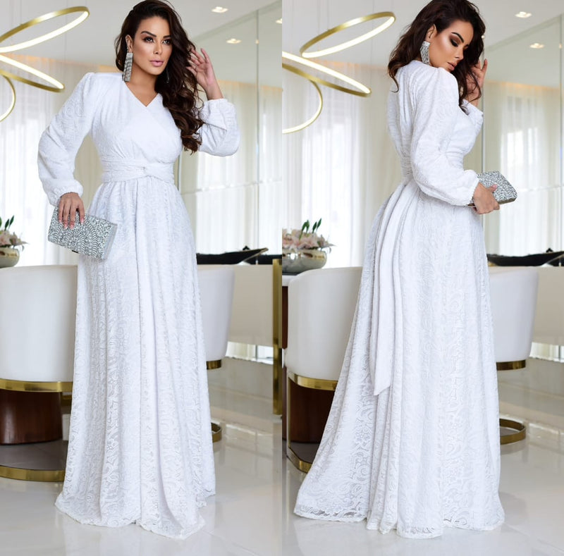 Vestido de Casamento, em Renda Forrada: Elegância e Conforto para o Seu Grande Dia