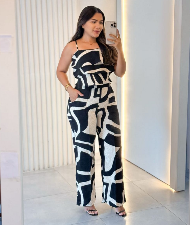 Conjunto em Crepe Invicto com Estampa: Leveza e Versatilidade para o Seu Dia a Dia